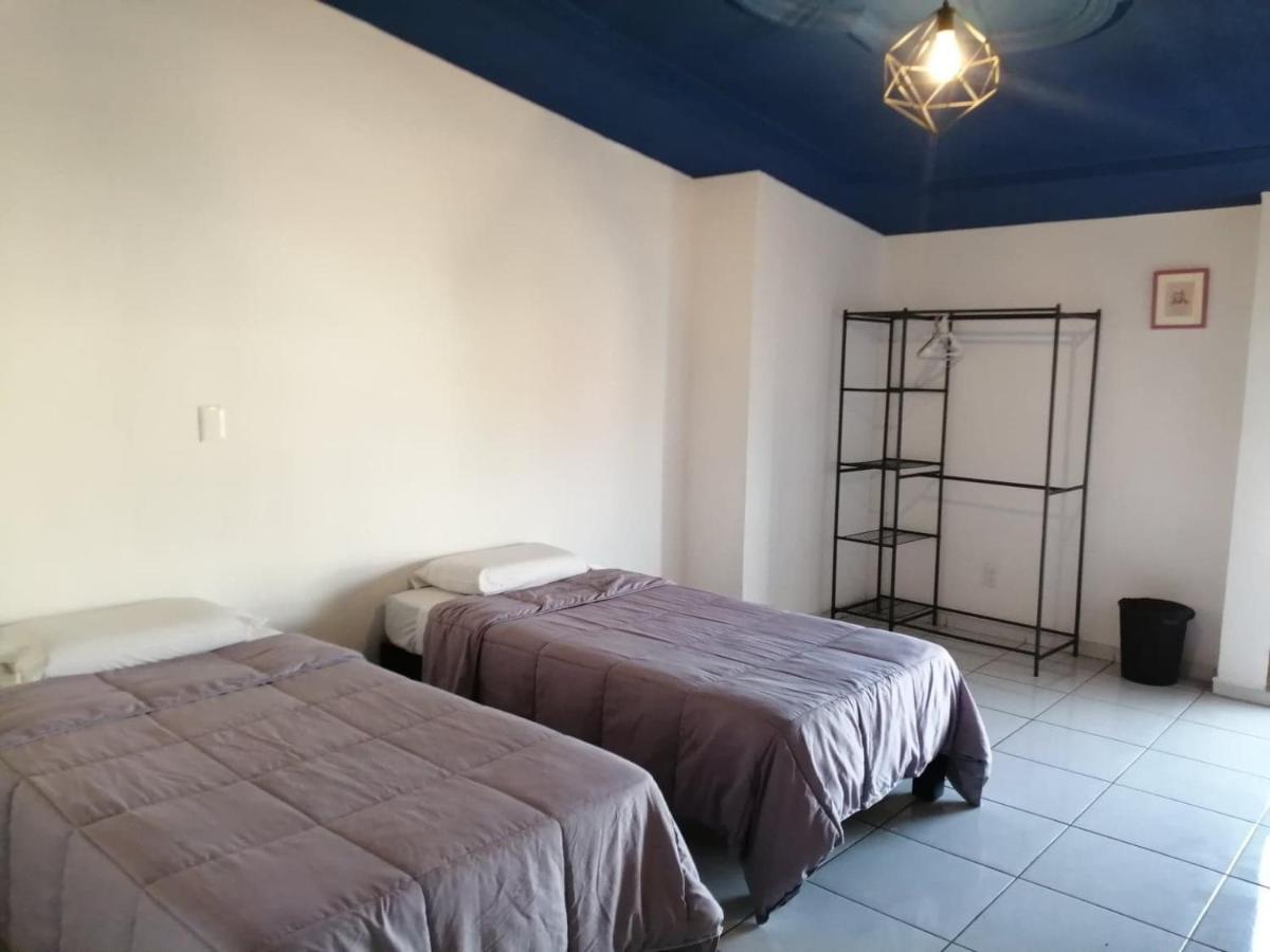 Casa Violeta Hostel Tepic Exterior photo